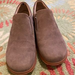 Bog, leather shoes, size 7